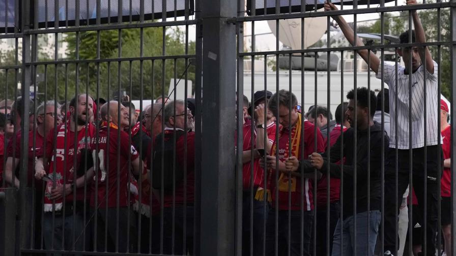 Jefe policial París, se disculpa por incidentes en Champions