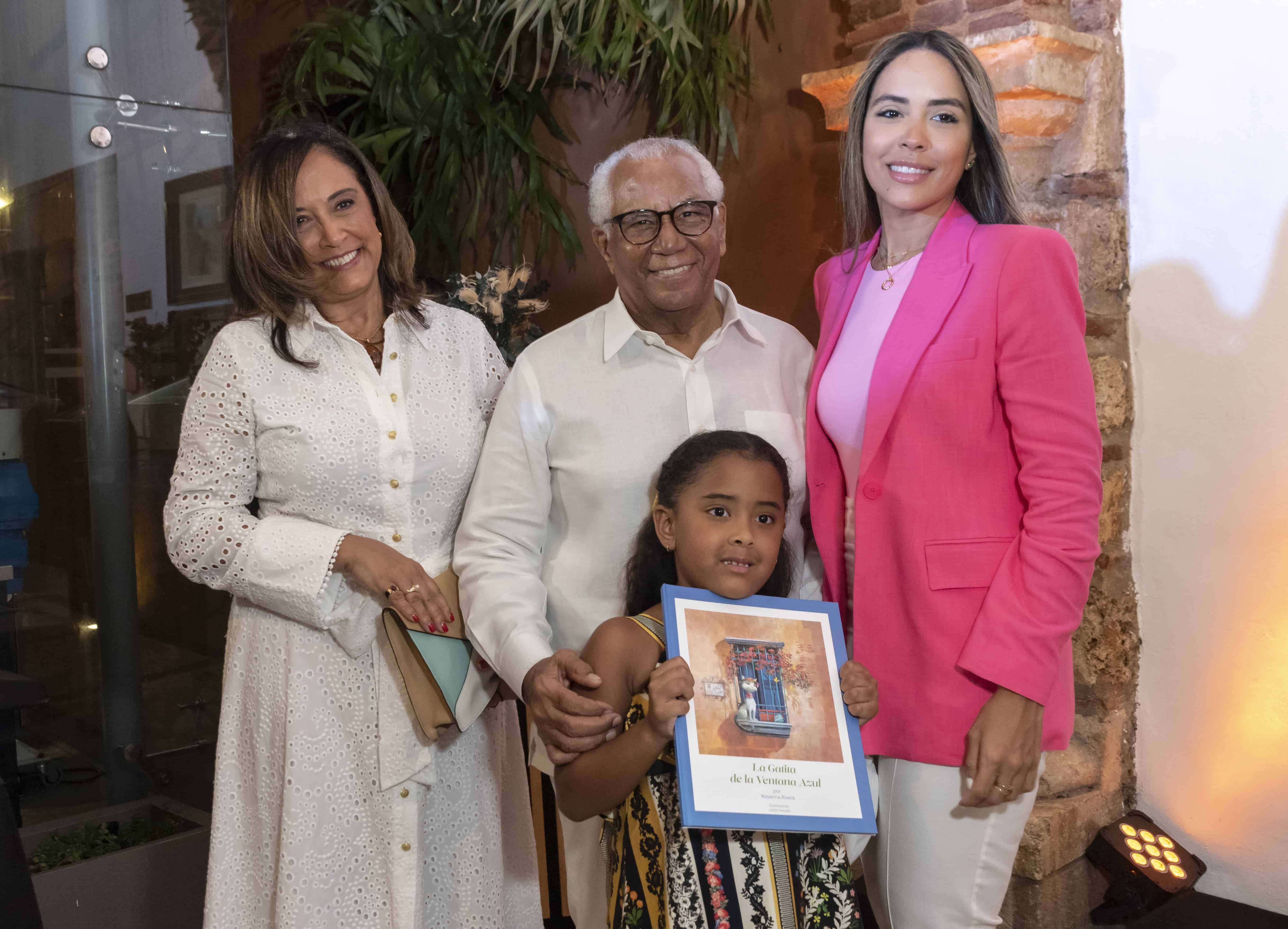 Gema Hidalgo, Rafael Vargas, Gema Vargas y Victoria Ventura Vargas.