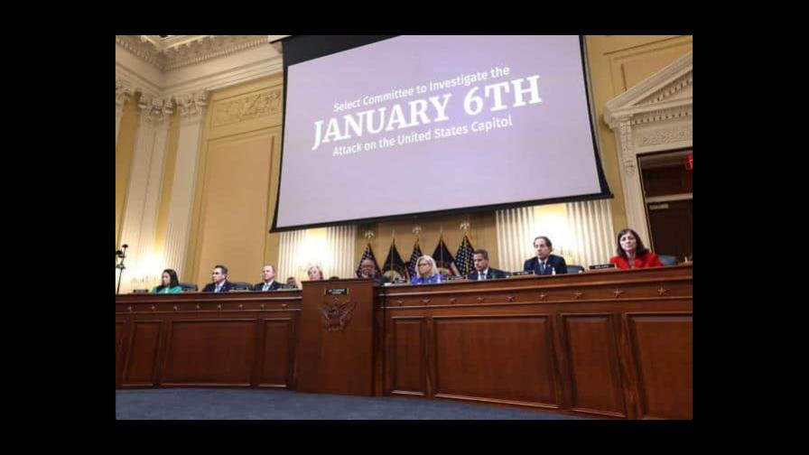 Trump estaba en el “centro” del asalto al Capitolio, dice jefe investigador