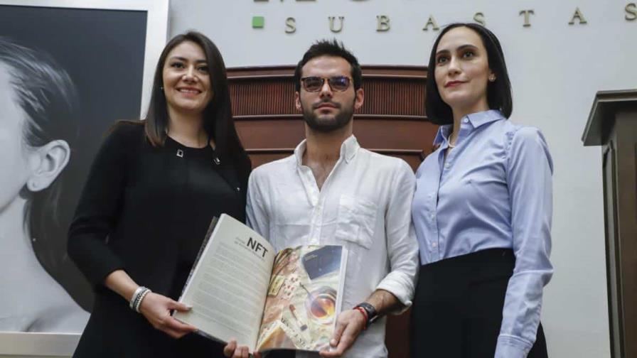 Subastarán en México NFT de canción Como yo te amé de Armando Manzanero