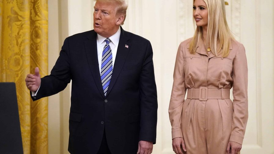 Ivanka, la hija favorita de Donald Trump, afirma estar dolida por su padre y EEUU