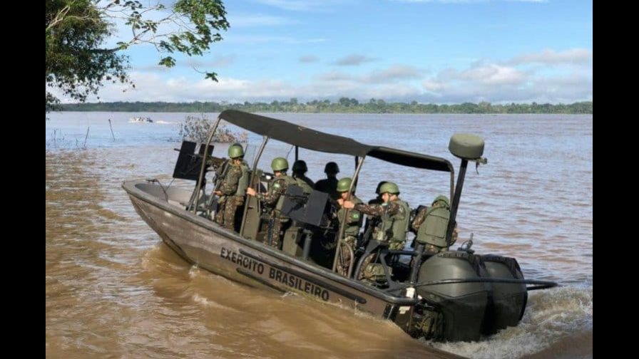 Hallan material “aparentemente humano” donde desaparecieron dos personas en la Amazonía