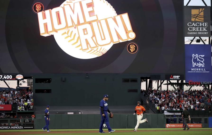 VÍDEO | Ruf pega dos jonrones, Junis gana y Gigantes vencen a Dodgers