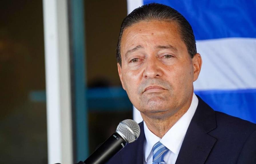 Alcalde puertorriqueño se querella por intimidación con armas de fuego