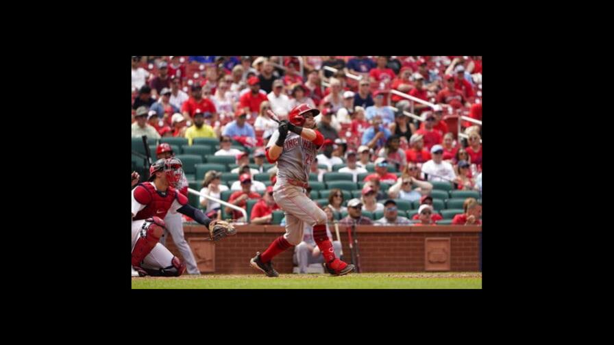 Tj Friedl rompe empate por Rojos para vencer a los Cardenales