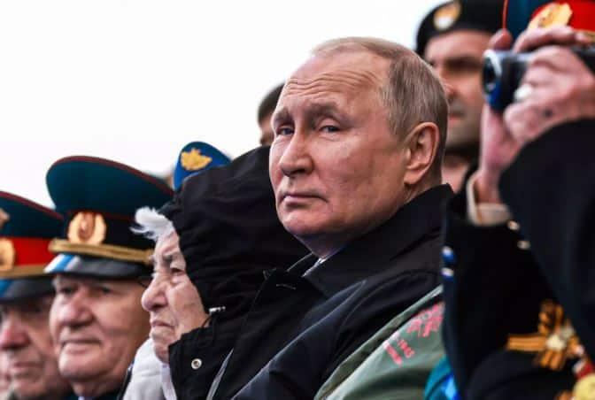 Putin hace un llamamiento a la unidad nacional en su discurso del Día de la Patria rusa