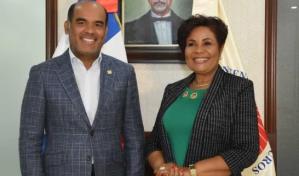 Historia del sector asegurador dominicano en un documental de Seguros Reservas