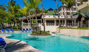 Así es el renovado Coral Costa Caribe, un destino en Juan Dolio para desconectar