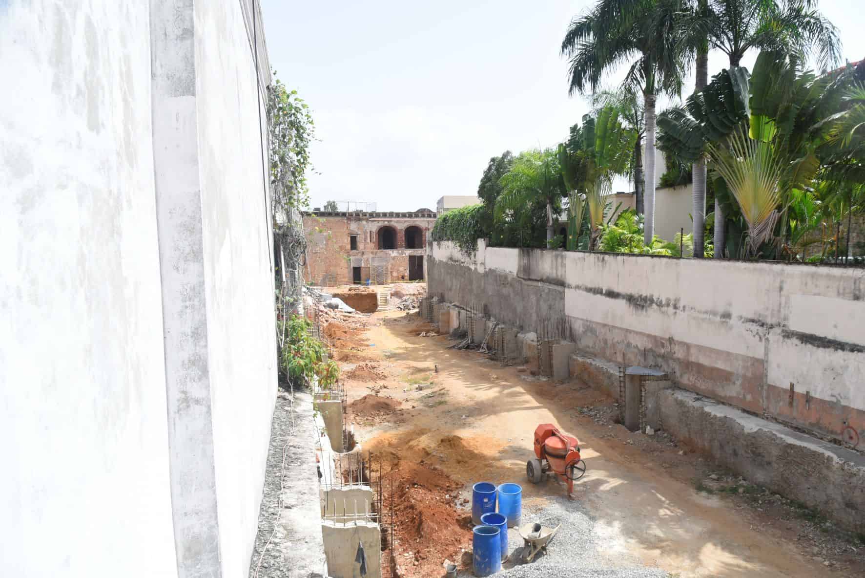 Vista de las construcciones colindantes al Codia.