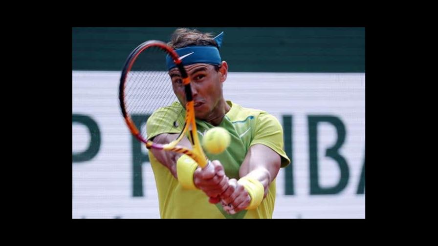 Nadal se entrena sobre hierba en Mallorca a dos semanas de Wimbledon