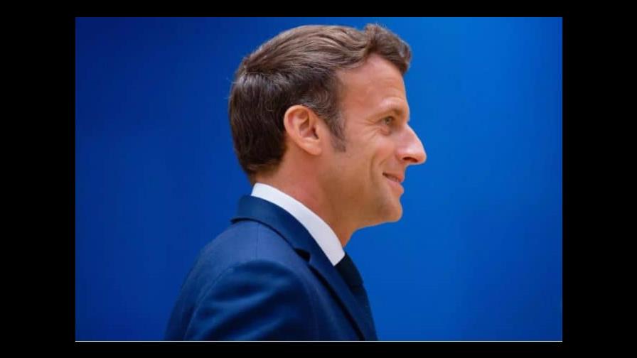 Macron se impone por estrecho margen a la izquierda en Francia, según resultados oficiales