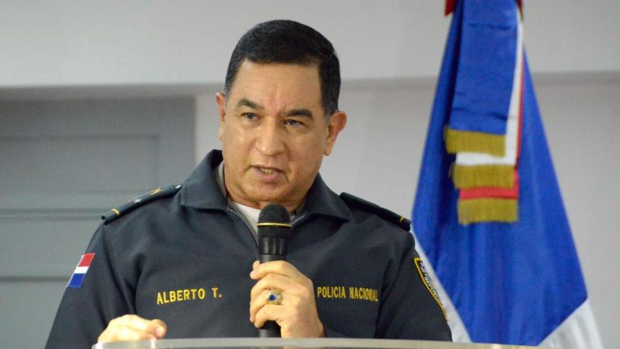 Director de la Policía advierte a agentes que no existe espacio para negociar con delincuentes o protegerlos