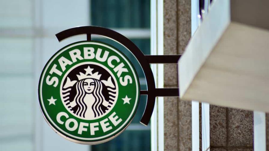 Starbucks nombra Laxman Narasimhan nuevo director general de la compañía