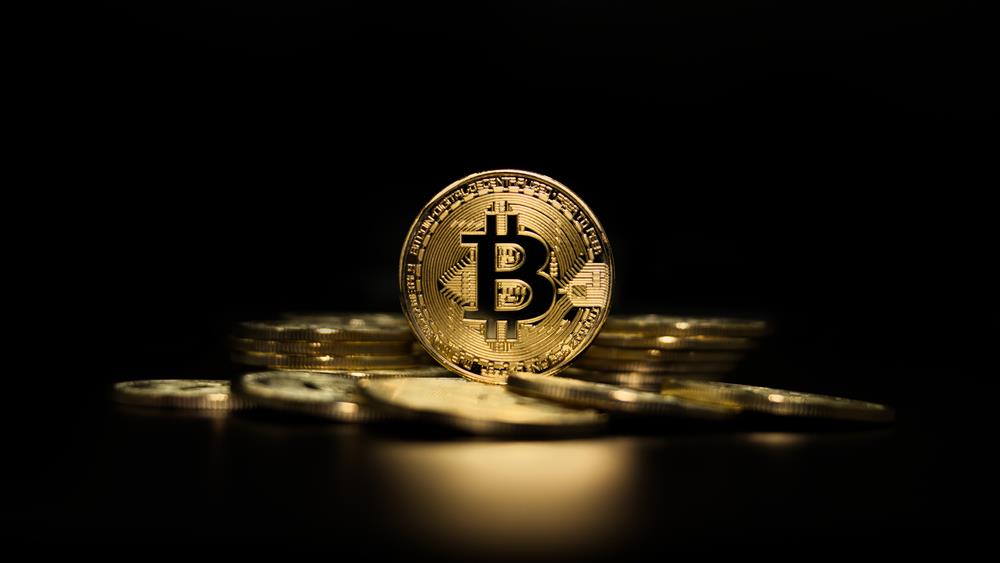 El bitcóin se desploma casi un 15 % hasta mínimos de diciembre de 2020