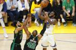 Los Warriors derrotan a los Celtics y están a una sola victoria del anillo