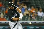 Abreu pega dos jonrones y Medias Blancas vencen 9-5 a Tigres