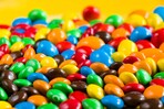 Salen a la venta en EE. UU. versiones de M&Ms y Skittles sin colorantes sintéticos Salen a la venta en EE. UU. versiones de M&Ms y Skittles sin colorantes sintéticos