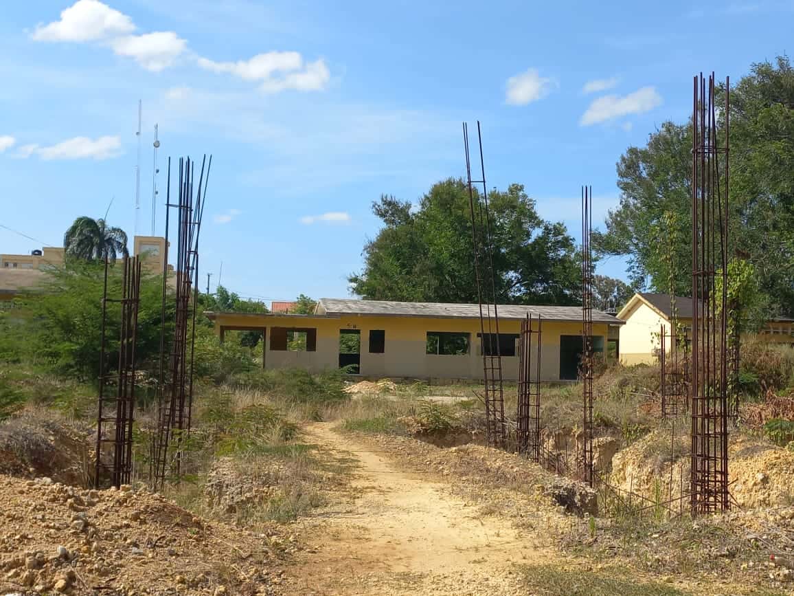 El centro educativo que está paralizado por falta de pago.