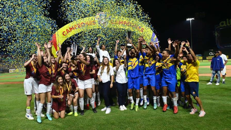 Carol Morgan y Conexus se coronan campeones el copa intercolegial Carol Morgan y Conexus se coronan campeones el copa intercolegial
