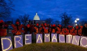 A 10 a&ntilde;os de DACA, muchos temen por su supervivencia