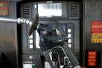 Puerto Rico suspende impuesto sobre gasolina ante alza de precio