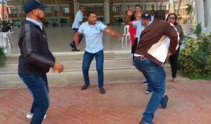 Video | Tenso el ambiente en Mao durante elecciones de la UASD