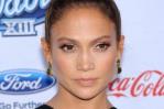 Jennifer Lopez se inspira en Ben Affleck para hacerse su manicura