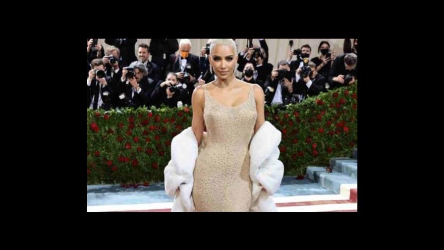 Kim Kardashian muestra una “dura” faceta de madre Kim Kardashian muestra una “dura” faceta de madre