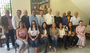 El Ateneo Insular celebró encuentro literario en honor del poeta místico Leopoldo Minaya  
