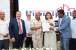 Gobierno entrega RD$142 millones en préstamos a mipymes de Santo Domingo Oeste