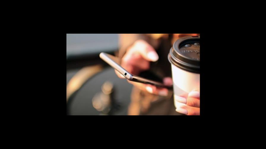 Casi el 40 % de la población mundial evita las noticias porque deterioran su ánimo