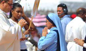 Iglesia católica hará procesión en cada parroquia de Santiago por el Día de Corpus Christi