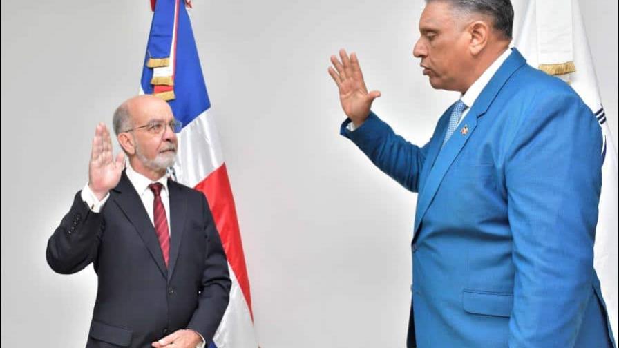 Daniel Pou dice datos enviados al Centro de Análisis muchas veces “carecen de rigor” Daniel Pou dice datos enviados al Centro de Análisis muchas veces “carecen de rigor”