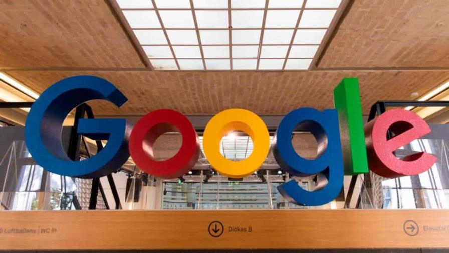 Rusia multa a Google con 265,000 dólares por violar ley sobre datos de rusos