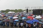 Feligreses e iglesia católica celebran Día de Corpus Christi bajo lluvia