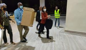 UASD cierra centros de votaciones y comienza conteo de votos