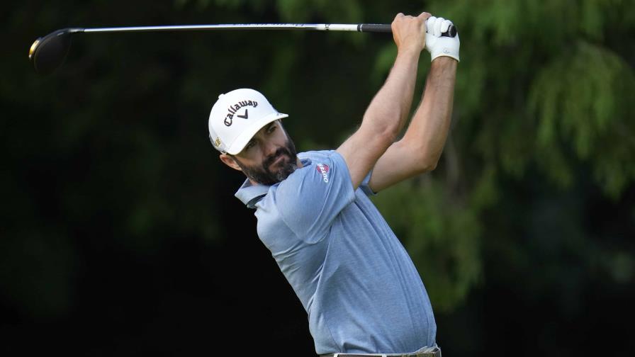 Hadwin lidera US Open; McIlroy habla mediante su golf