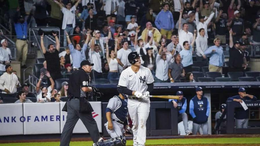 Yanquis superan 2-1 a Rays con jonrón de Rizzo en la novena Yanquis superan 2-1 a Rays con jonrón de Rizzo en la novena