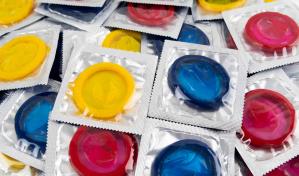 Voluntariado GLBT denuncia escasez de preservativos; autoridades aseguran hay cantidades suficientes