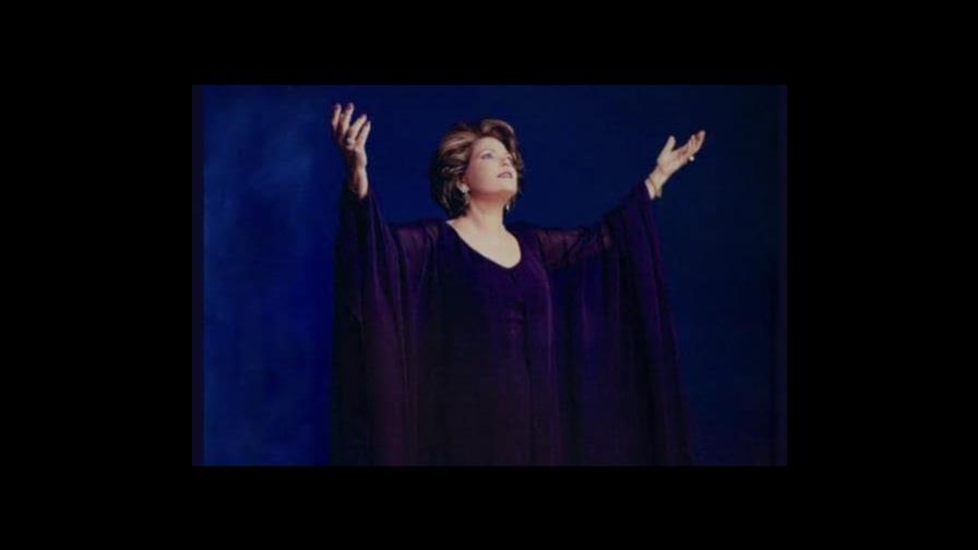 Muere la soprano Ivonne Haza, madre de Víctor-Ito- Bisonó