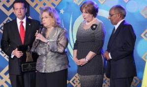 Abinader y otras personalidades lamentan muerte de la soprano Ivonne Haza