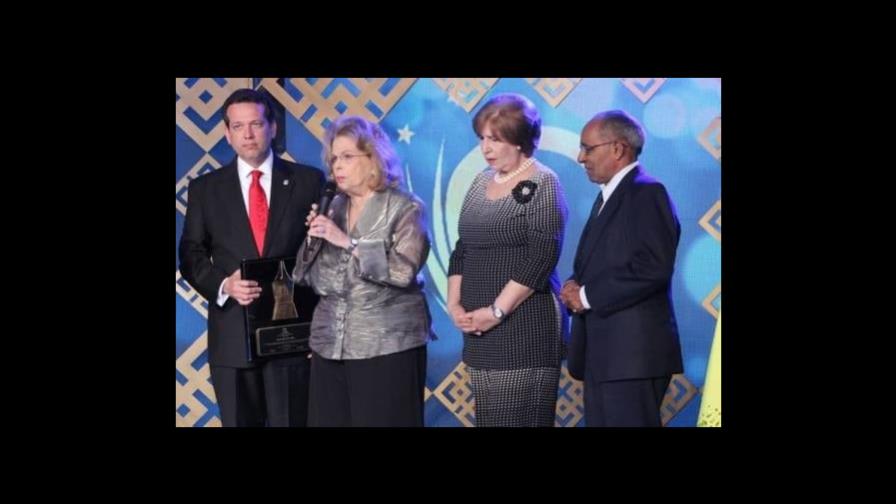 Abinader y otras personalidades lamentan muerte de la soprano Ivonne Haza