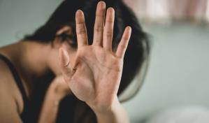 Un 45 % de mujeres vive violencia dom&eacute;stica en Argentina, seg&uacute;n Spotlight