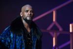 Rapero R. Kelly podría ir a la cárcel por 25 años