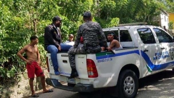 Subdirector apresado en atraco tenía cuatro días utilizando camioneta de la junta distrital de Santiago Oeste