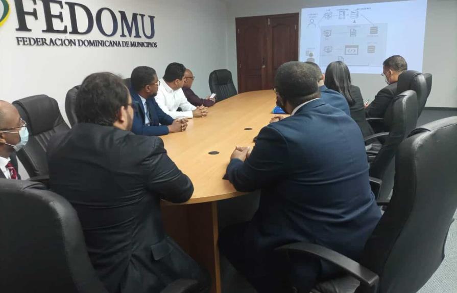 Cámara de Cuentas presenta a Fedomu plataforma digital para gobiernos locales