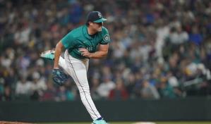 Robbie Ray queda cerca del sin hit; Marineros arrollan a Angelinos