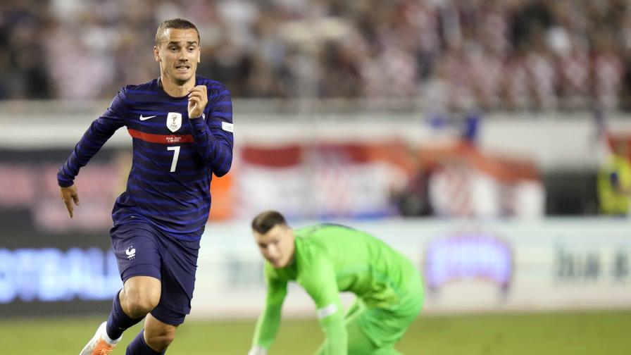 Francia: mal estado de Griezmann, oportunidad para Nkunku