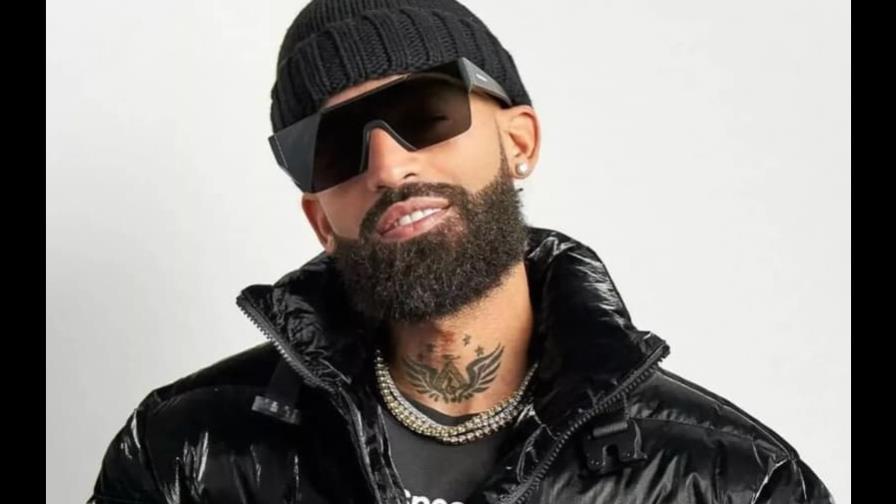 Arcángel se gana el cariño del público