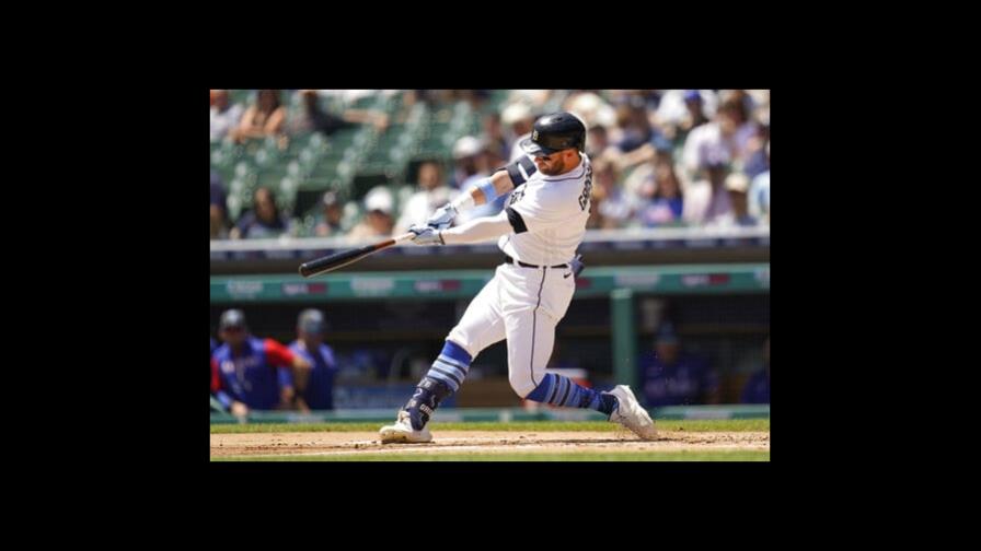 Grossman luce al bate por Tigres en victoria sobre Rangers Grossman luce al bate por Tigres en victoria sobre Rangers